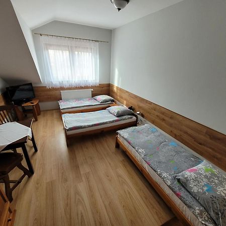 Zlota Roza Hotel Sedziszow Kültér fotó