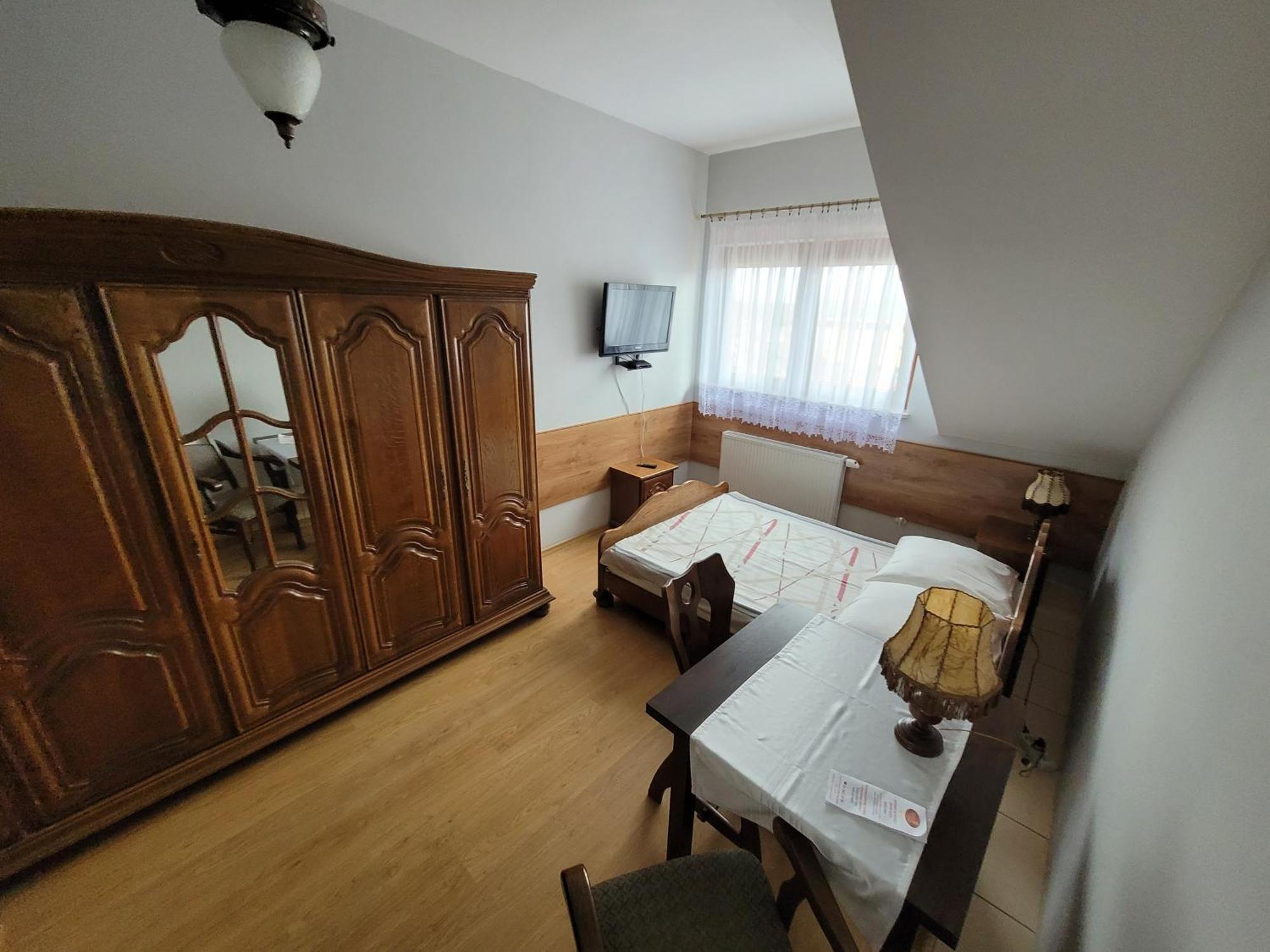 Zlota Roza Hotel Sedziszow Kültér fotó